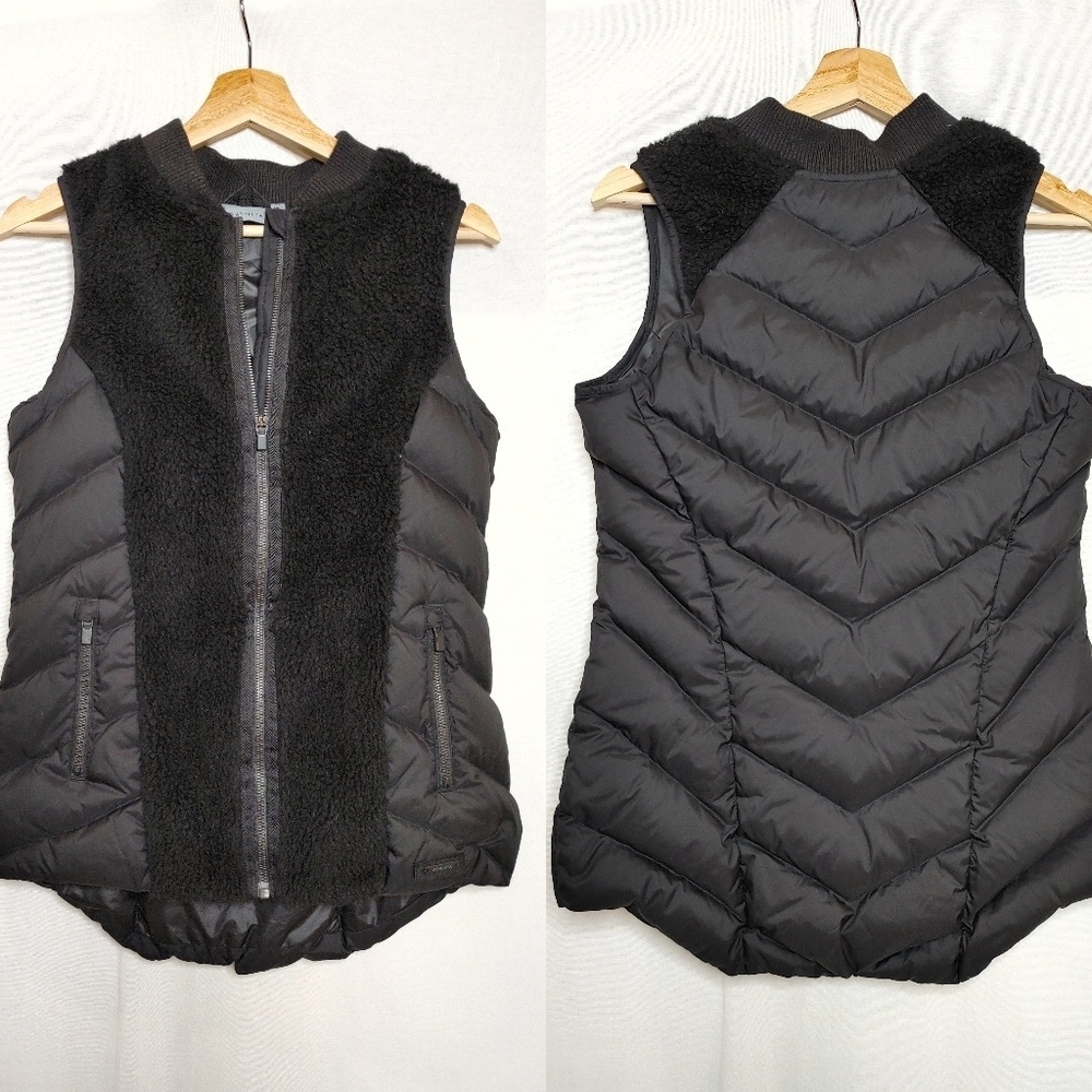 Athleta Responsible Down Tundra Vest Quilted‎ Puffer Sherpa Black XS 866690